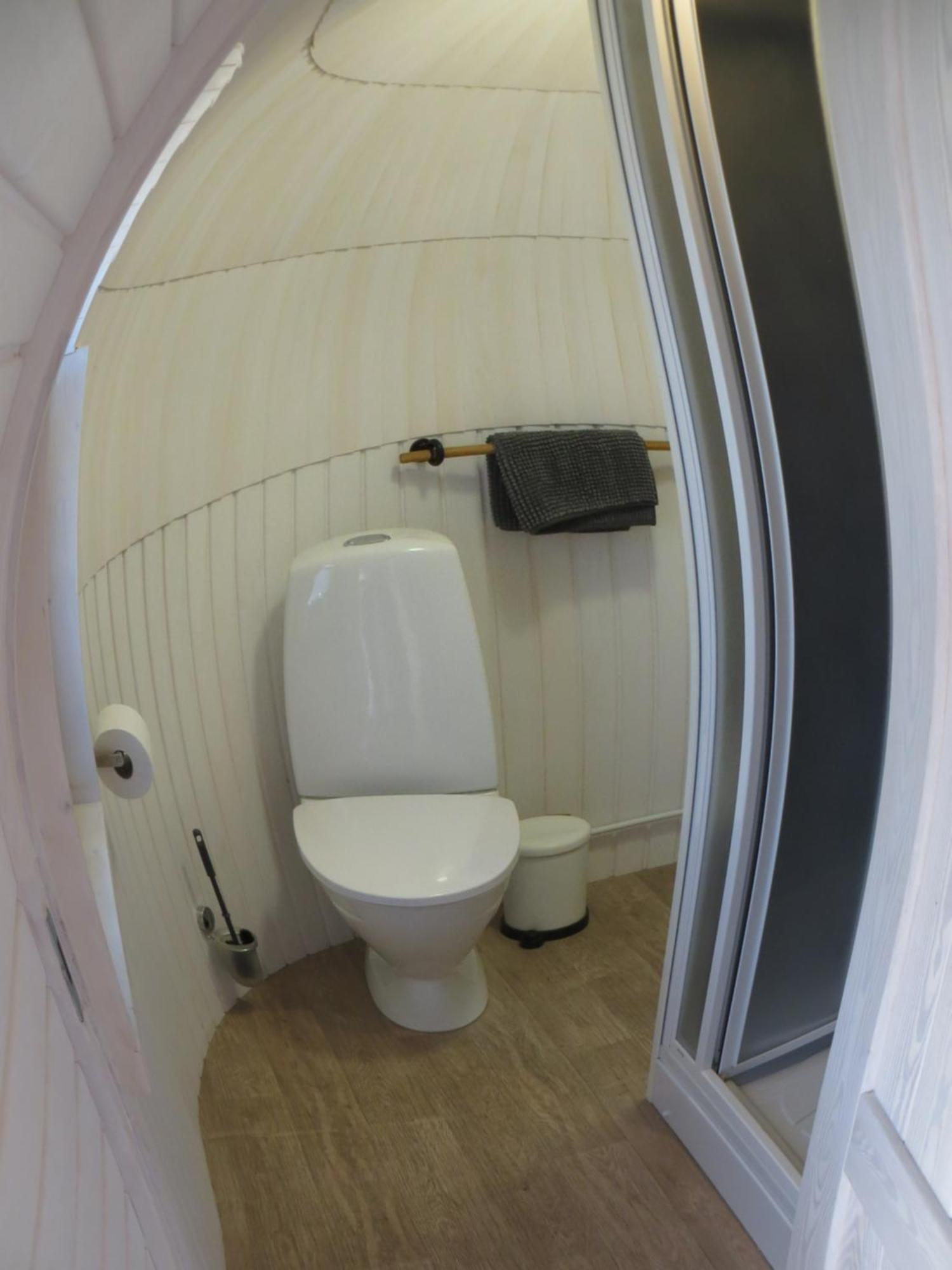 Bettis - Uebernachten Im Iglu-Tinyhaus Tostedt  المظهر الخارجي الصورة