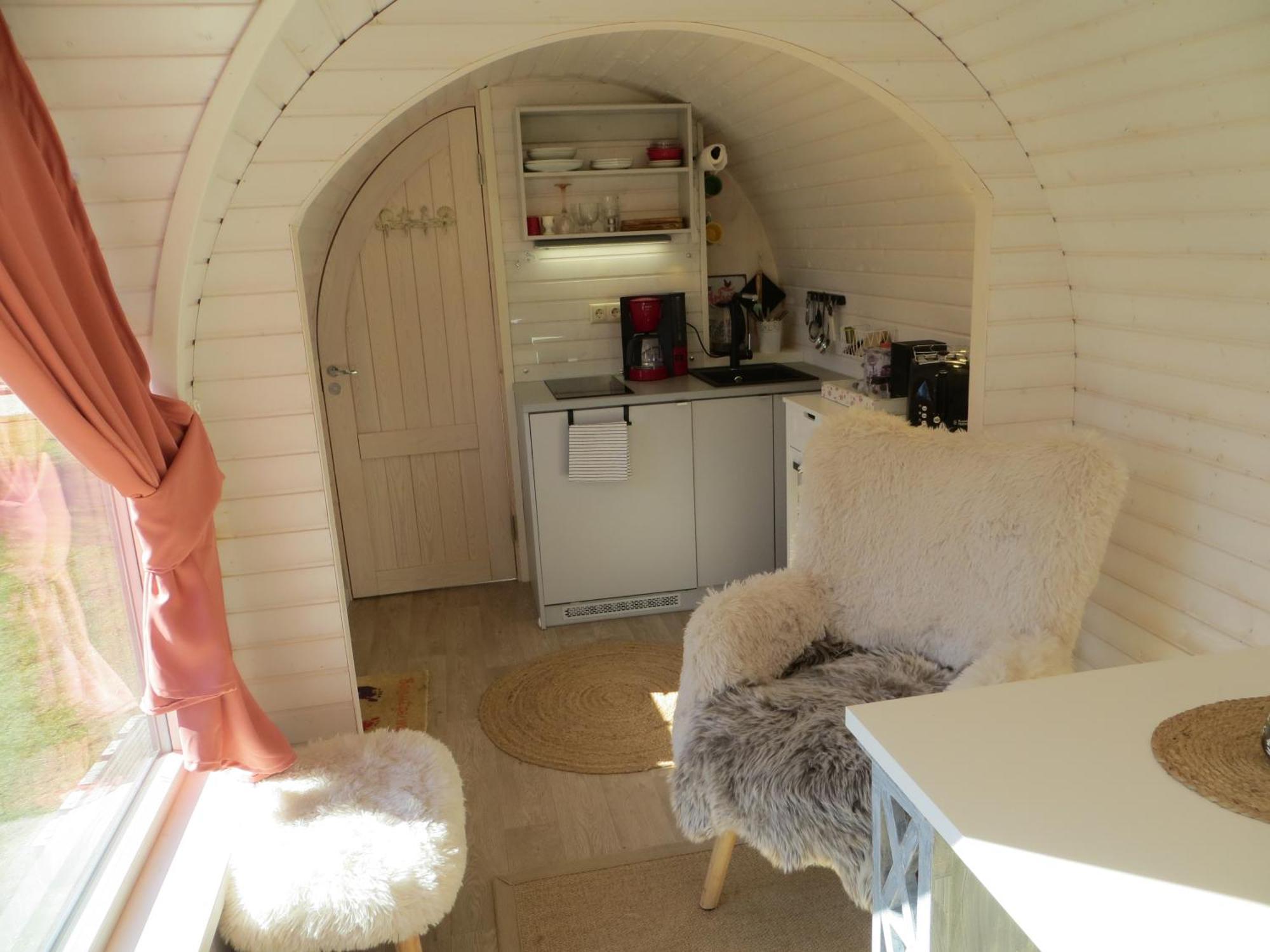 Bettis - Uebernachten Im Iglu-Tinyhaus Tostedt  المظهر الخارجي الصورة