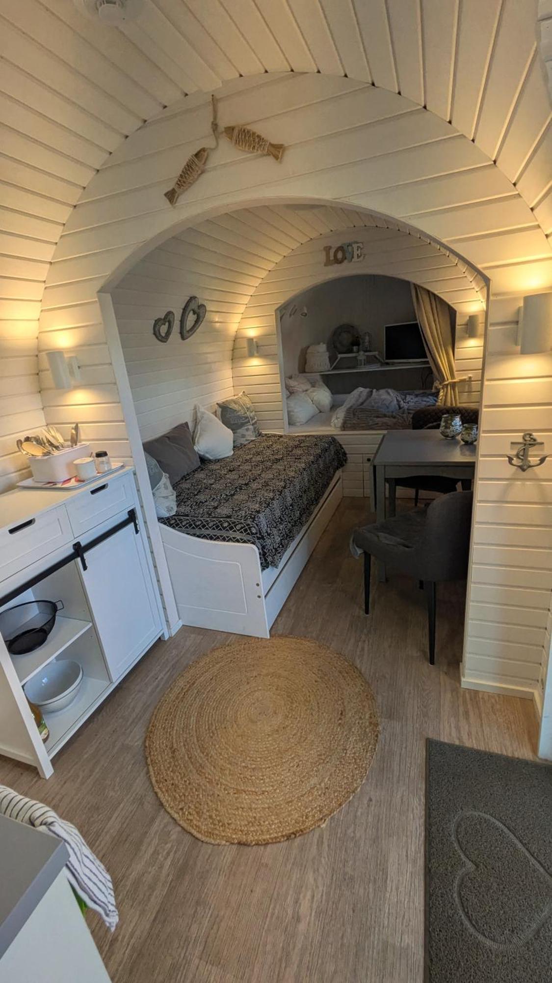 Bettis - Uebernachten Im Iglu-Tinyhaus Tostedt  المظهر الخارجي الصورة