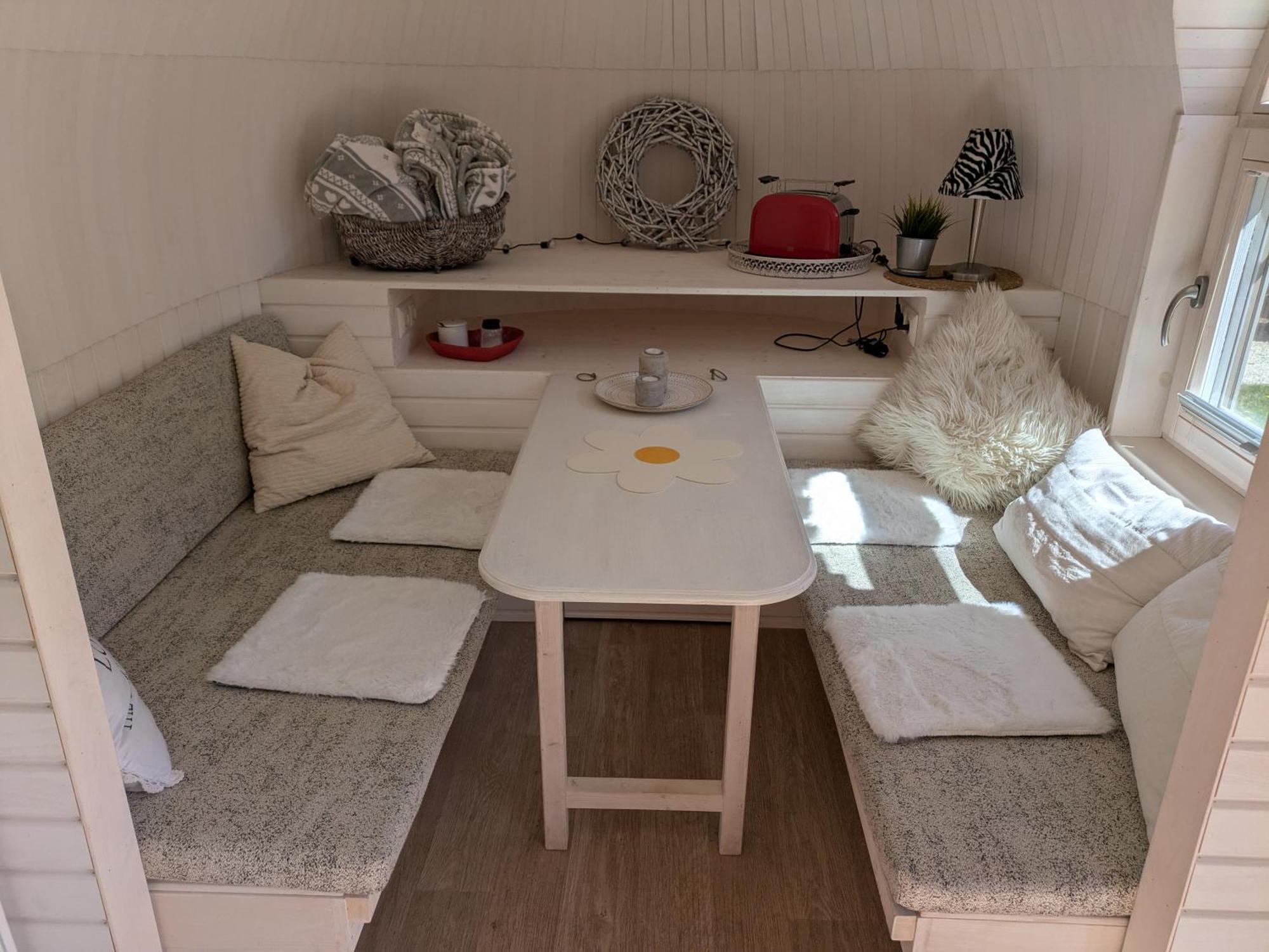 Bettis - Uebernachten Im Iglu-Tinyhaus Tostedt  المظهر الخارجي الصورة